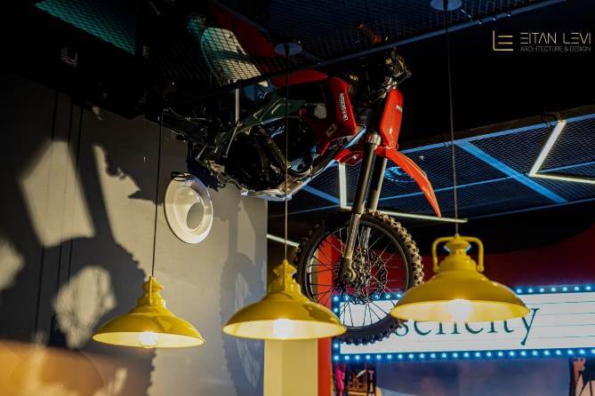 סנסיטי Sencity חדרי קריוקי ובריחה - אריאל