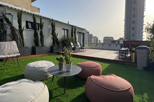 שערי צדק הישן - המרחב החברתי - ירושלים