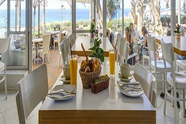 מלון רזידנס - נתניה