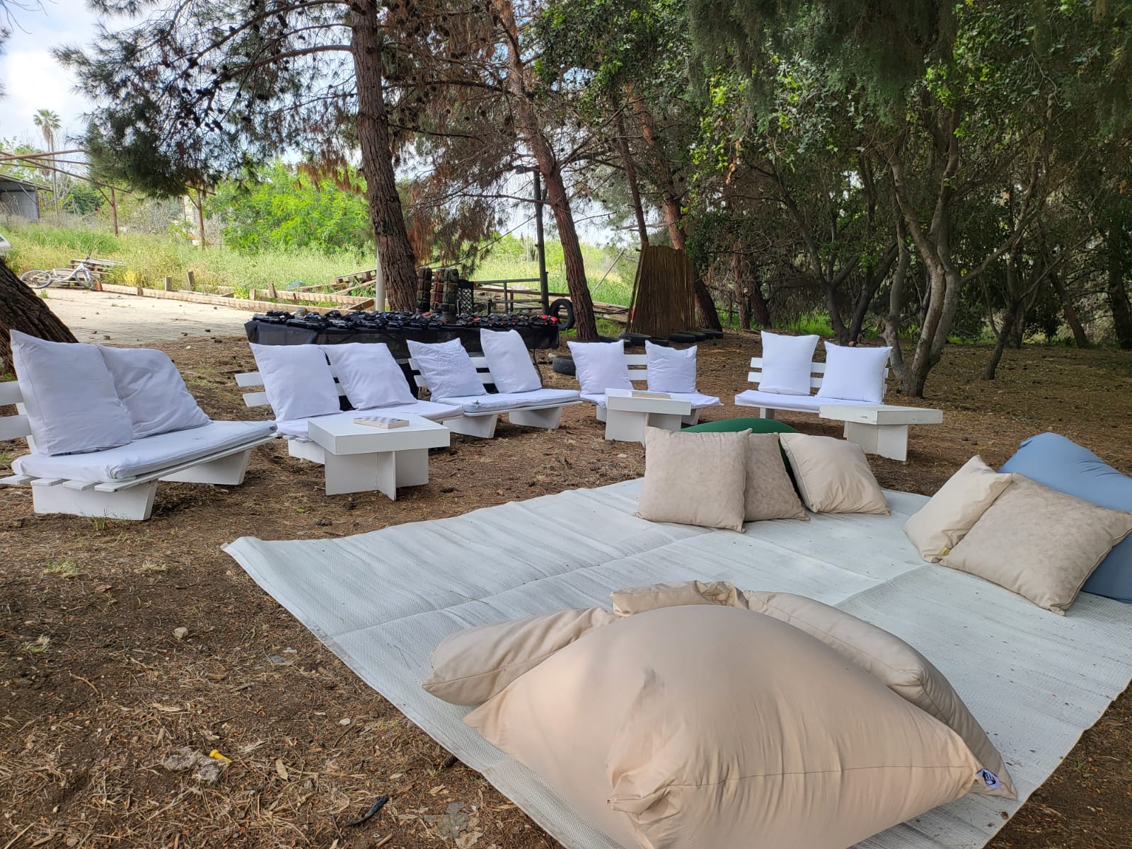 מתחם זולה ביער בן שמן