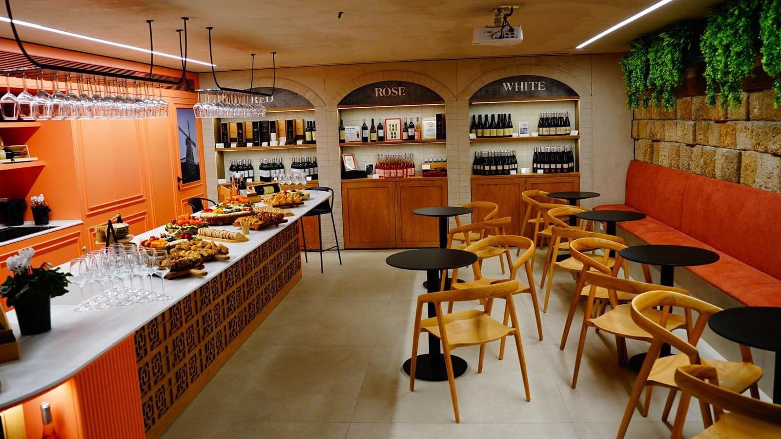 בוטיק היין לאירועים של יקב ירושלים - בפתח תקווה