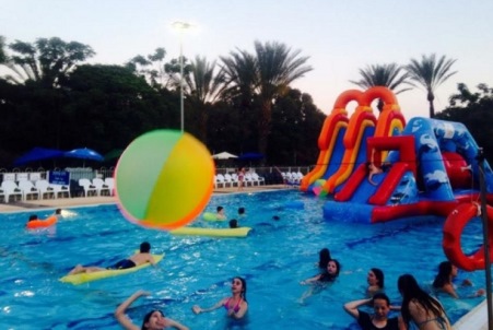 בת מצווה / בר מצווה וימי הולדת - בריכת קיבוץ גבעת השלושה